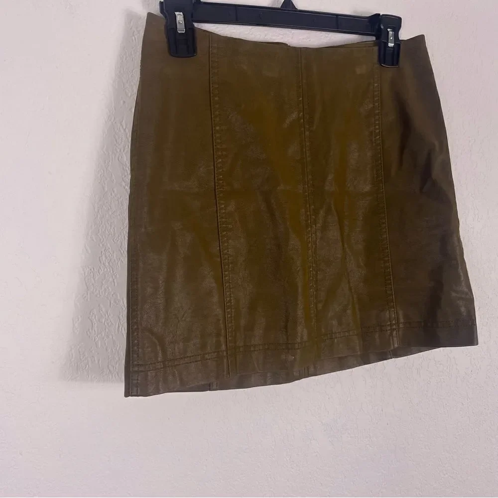 Free People Brownish Green‎ Faux Leather Mini Skirt Size 2